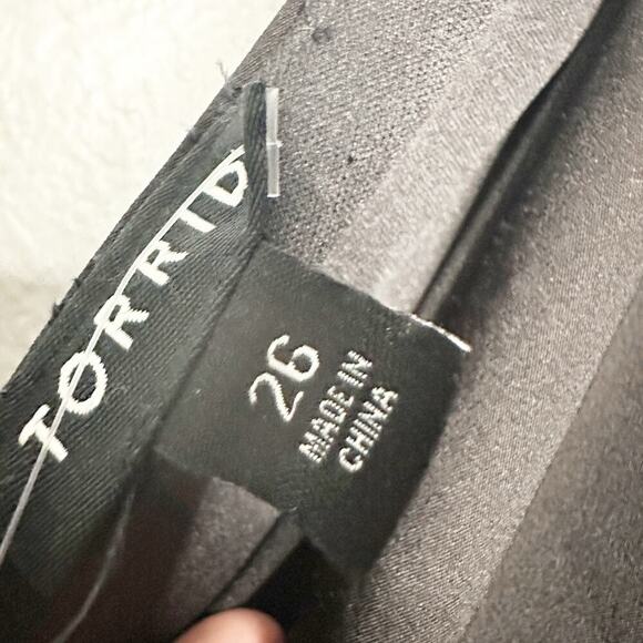 Torrid Studio Refined Sleeveless Black Crepe Surplice Jumpsuit women’s plus 26 - Picture 5 of 14